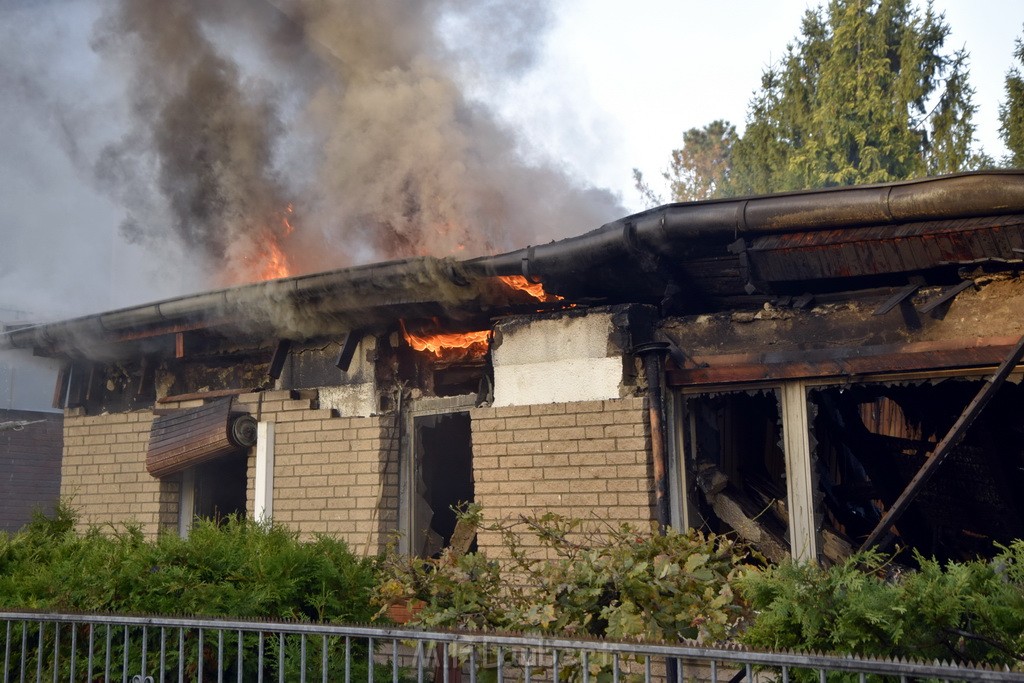 Feuer 2 Y Explo Koeln Hoehenhaus Scheuerhofstr P1603.JPG - Miklos Laubert